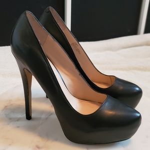 Steven Madden Yasmin Pumps